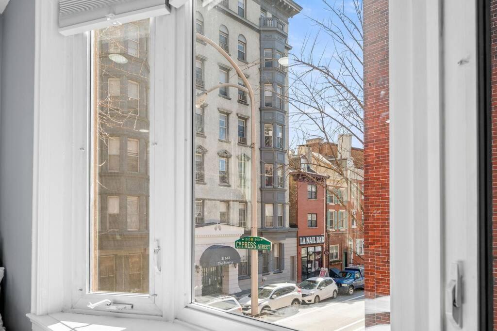 New! Cozy Apt In Center City! Philadelphia Exteriör bild