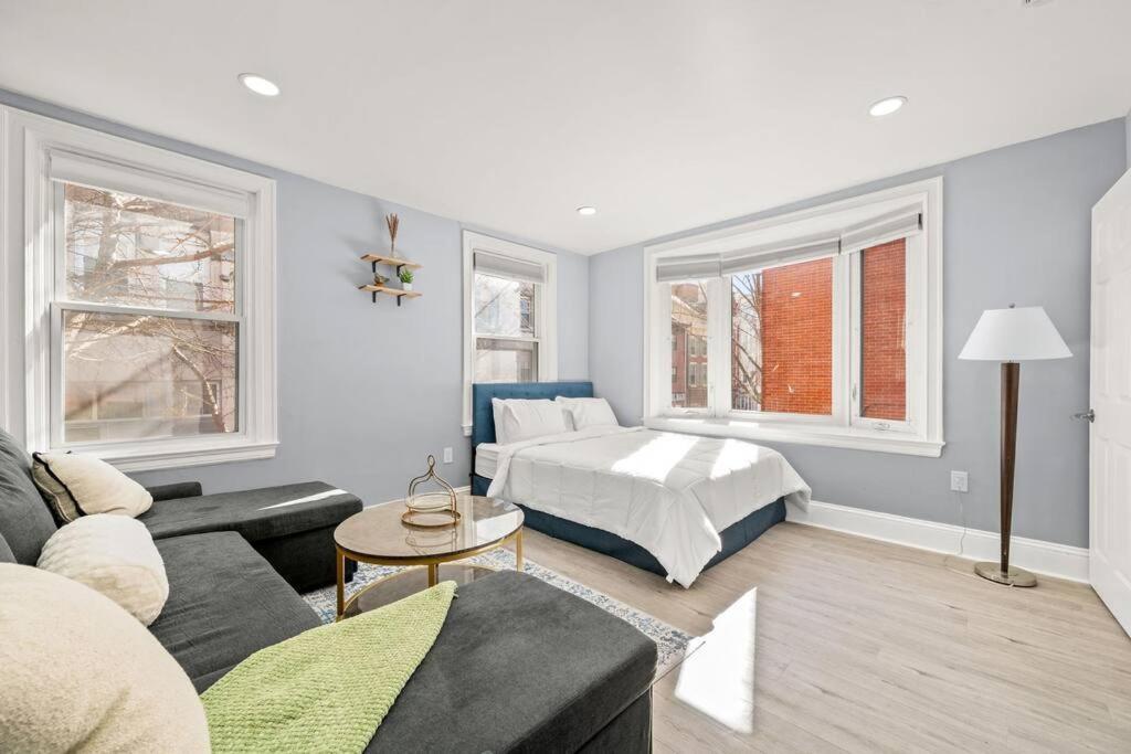 New! Cozy Apt In Center City! Philadelphia Exteriör bild