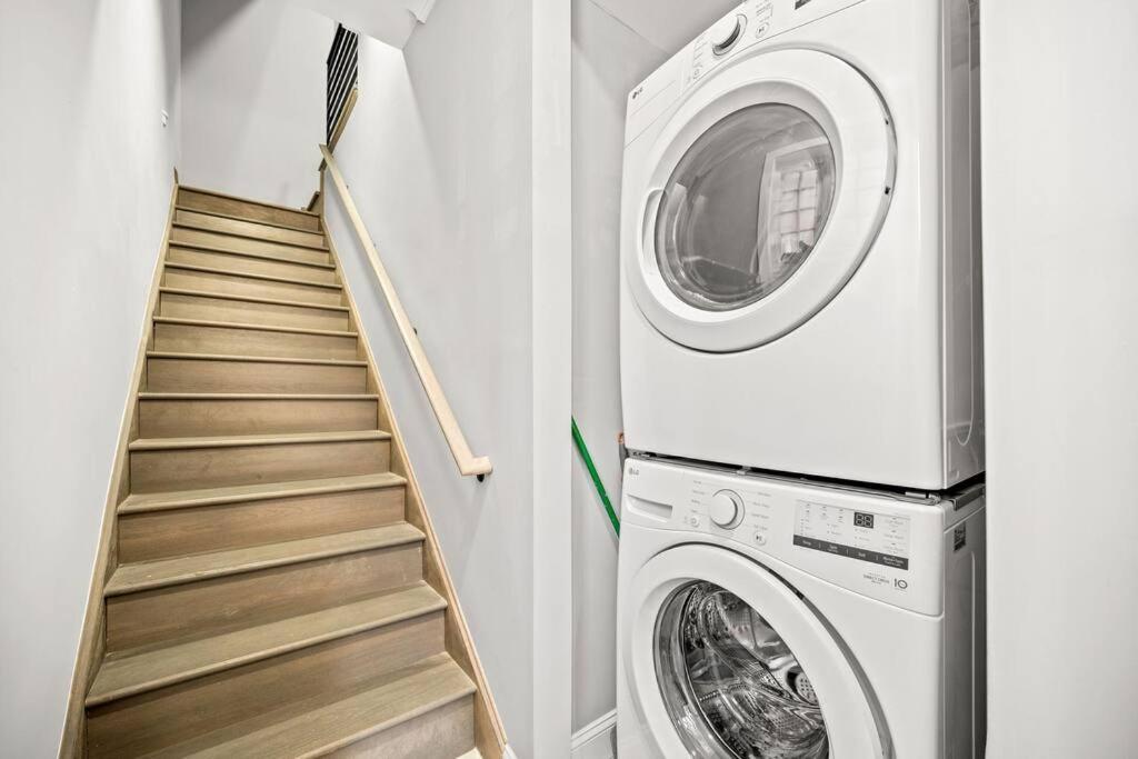 New! Cozy Apt In Center City! Philadelphia Exteriör bild